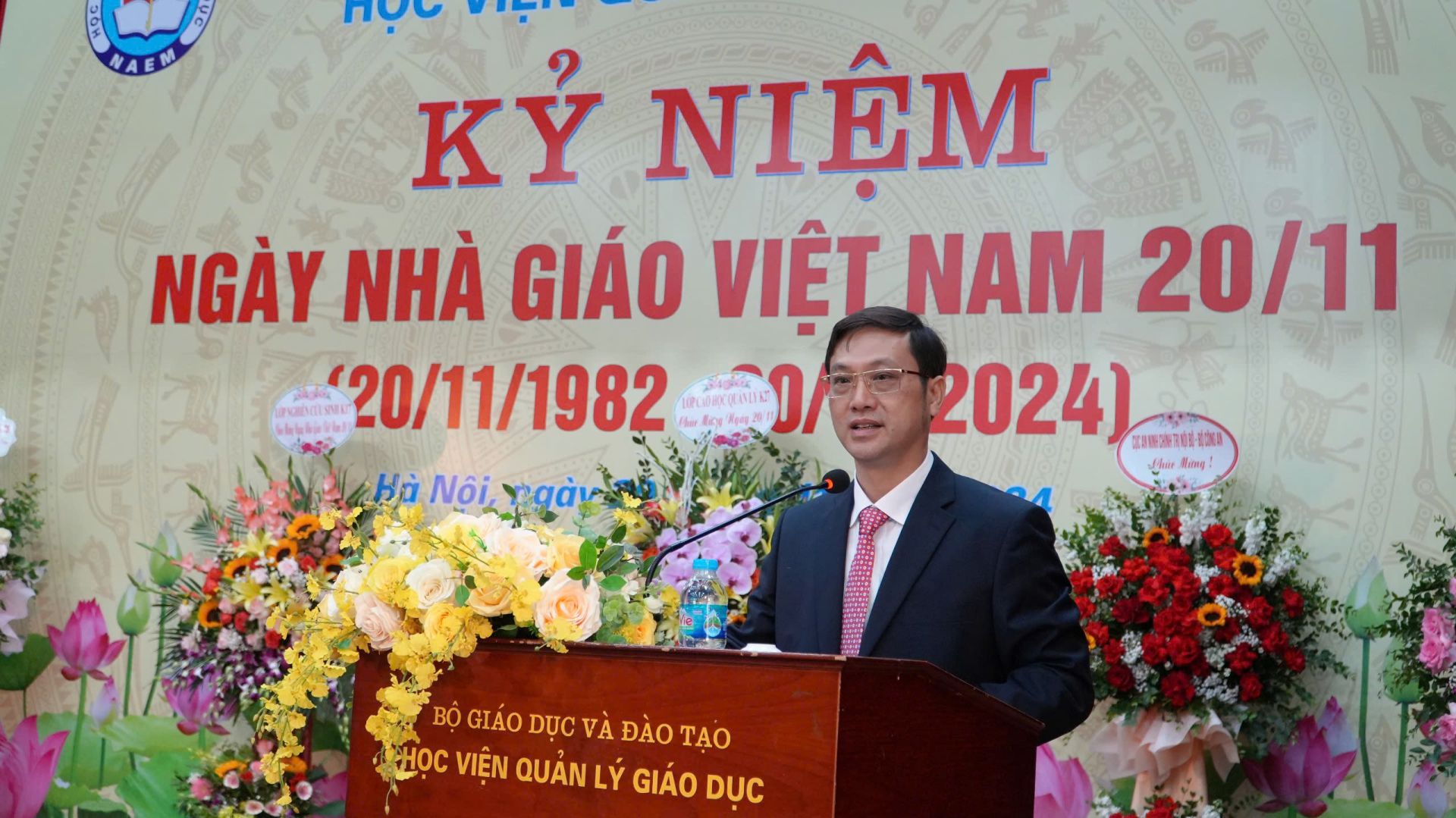 Một số hình ảnh Kỷ niệm 42 năm Ngày Hiến Chương các Nhà giáo Việt Nam (20/11/1982-20/11/2024)