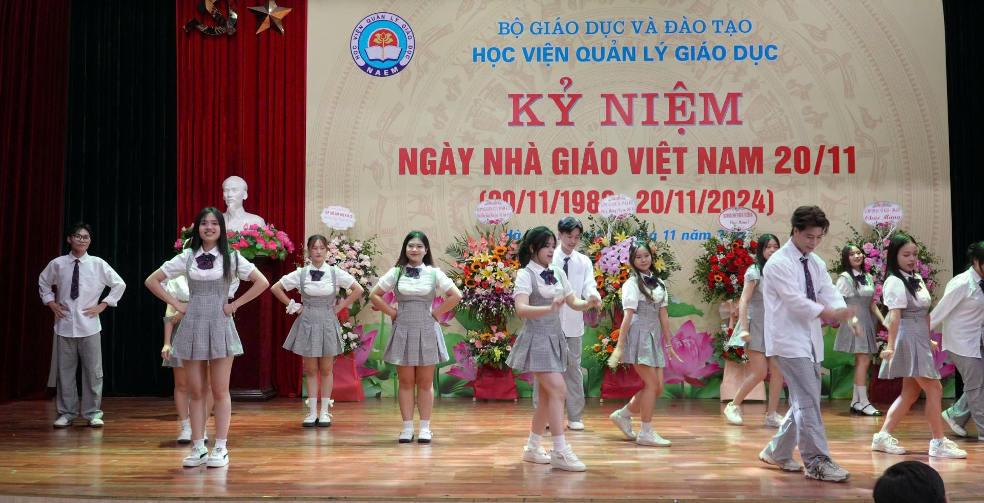 Một số hình ảnh Kỷ niệm 42 năm Ngày Hiến Chương các Nhà giáo Việt Nam (20/11/1982-20/11/2024)