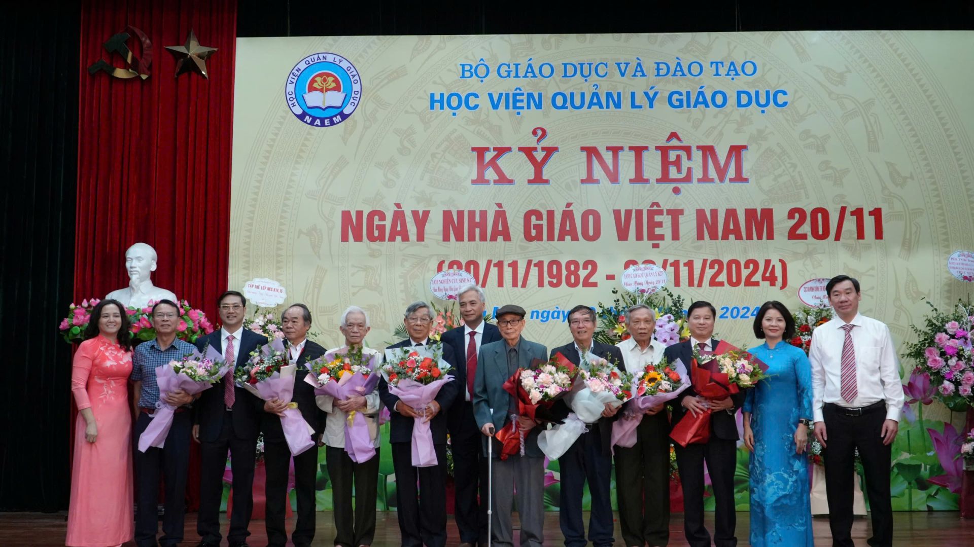 Một số hình ảnh Kỷ niệm 42 năm Ngày Hiến Chương các Nhà giáo Việt Nam (20/11/1982-20/11/2024)