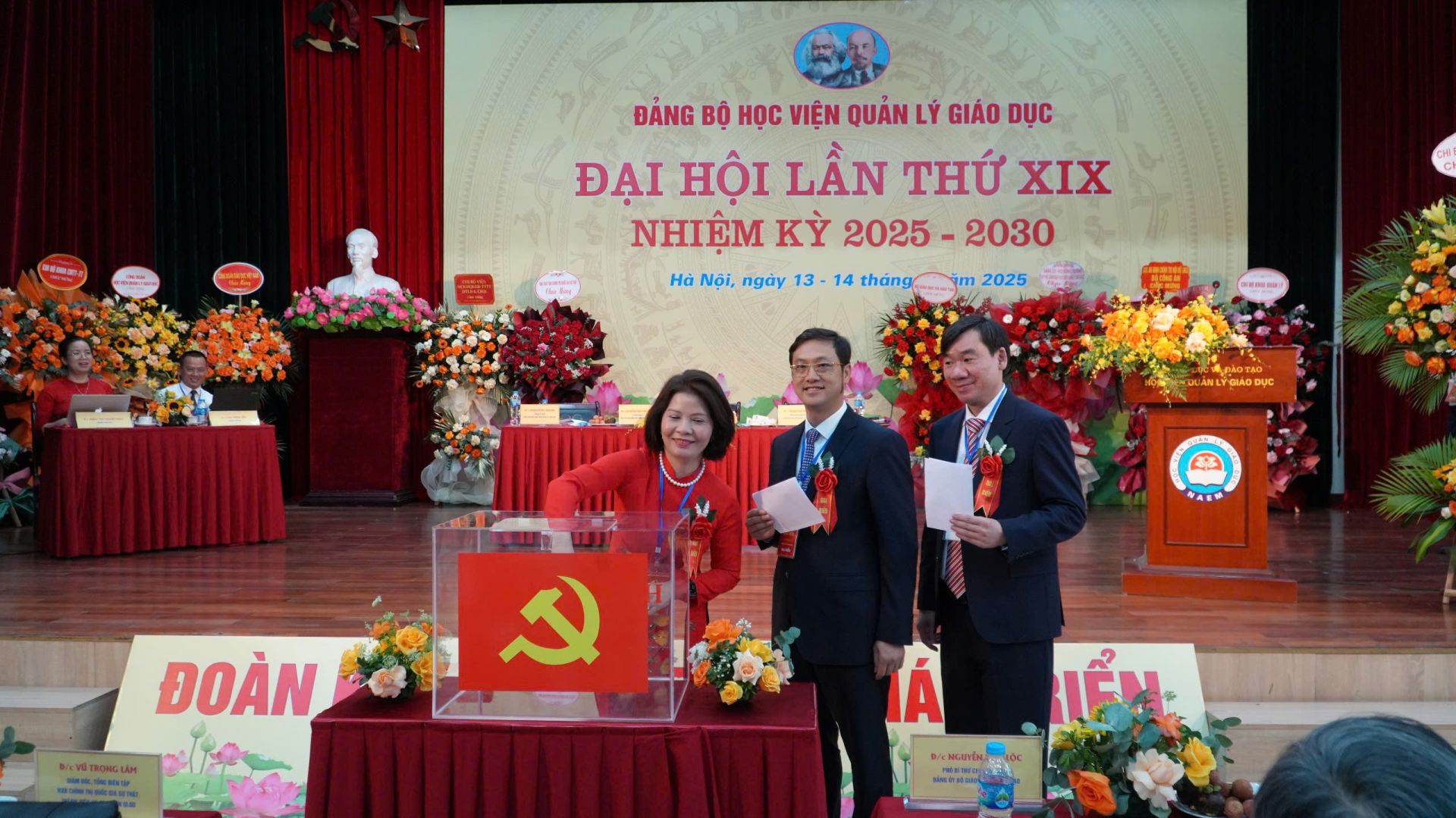 Đảng bộ Học viện Quản lý giáo dục thể hiện rõ vai trò chính trị