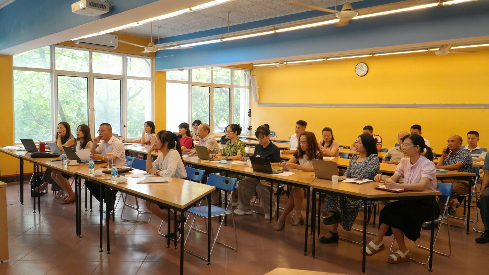 Hội nghị tập huấn nghiệp vụ kiểm tra công tác coi thi Kỳ thi tốt nghiệp THPT năm 2025