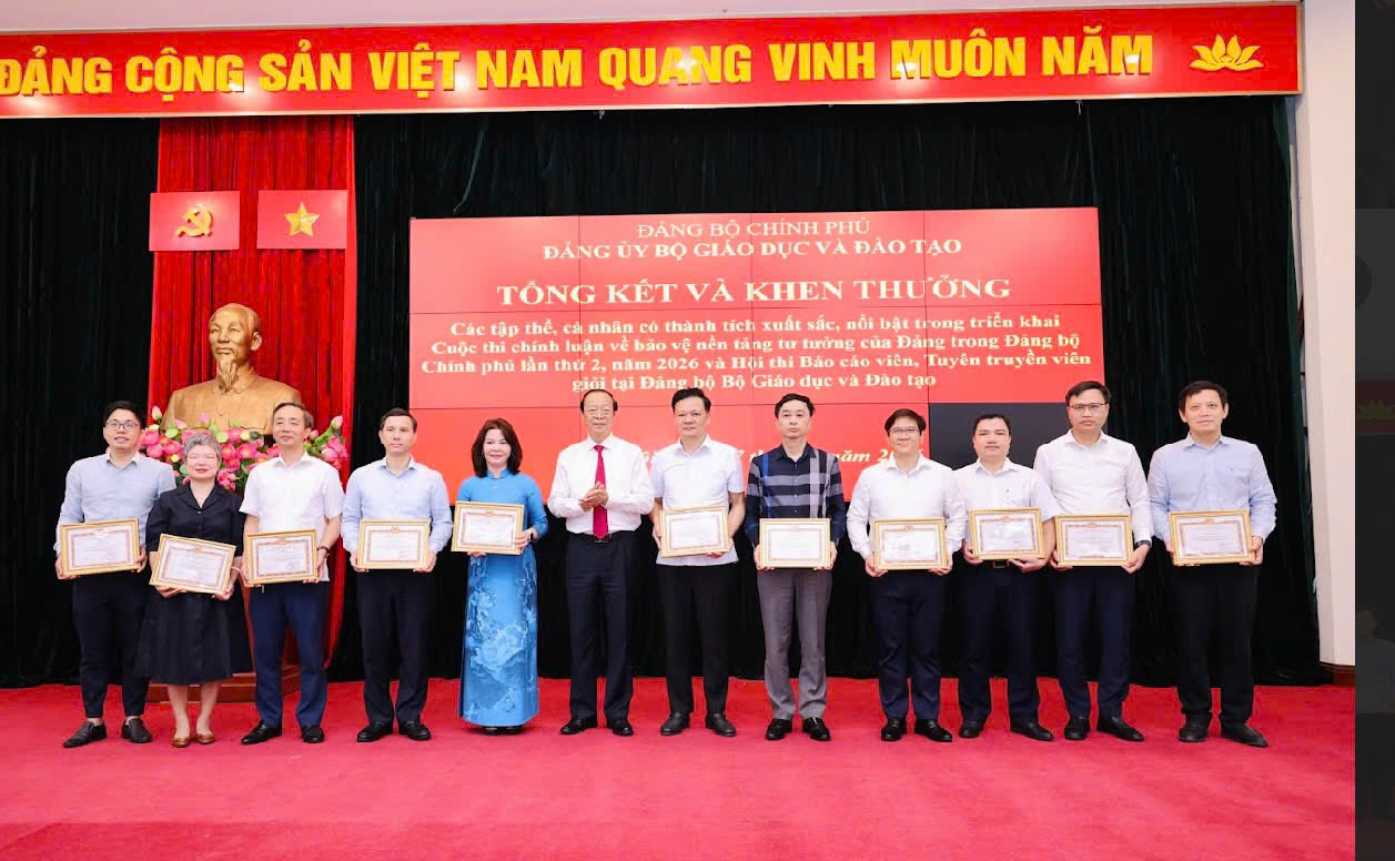Sáng nay 27/6/2006 Đảng bộ Bộ Giáo dục và Đào tạo đã tiến hành Sơ kết công tác Đảng 6 tháng đầu năm và triển khai nhiệm vụ 6 tháng cuối năm 2026