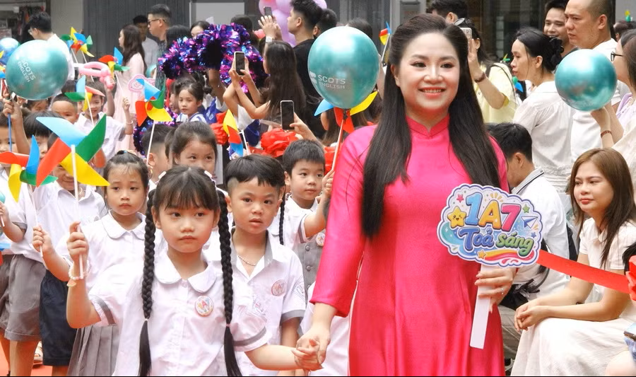 Tái thiết kế quản trị nhà trường từ chủ trương sắp xếp trường học