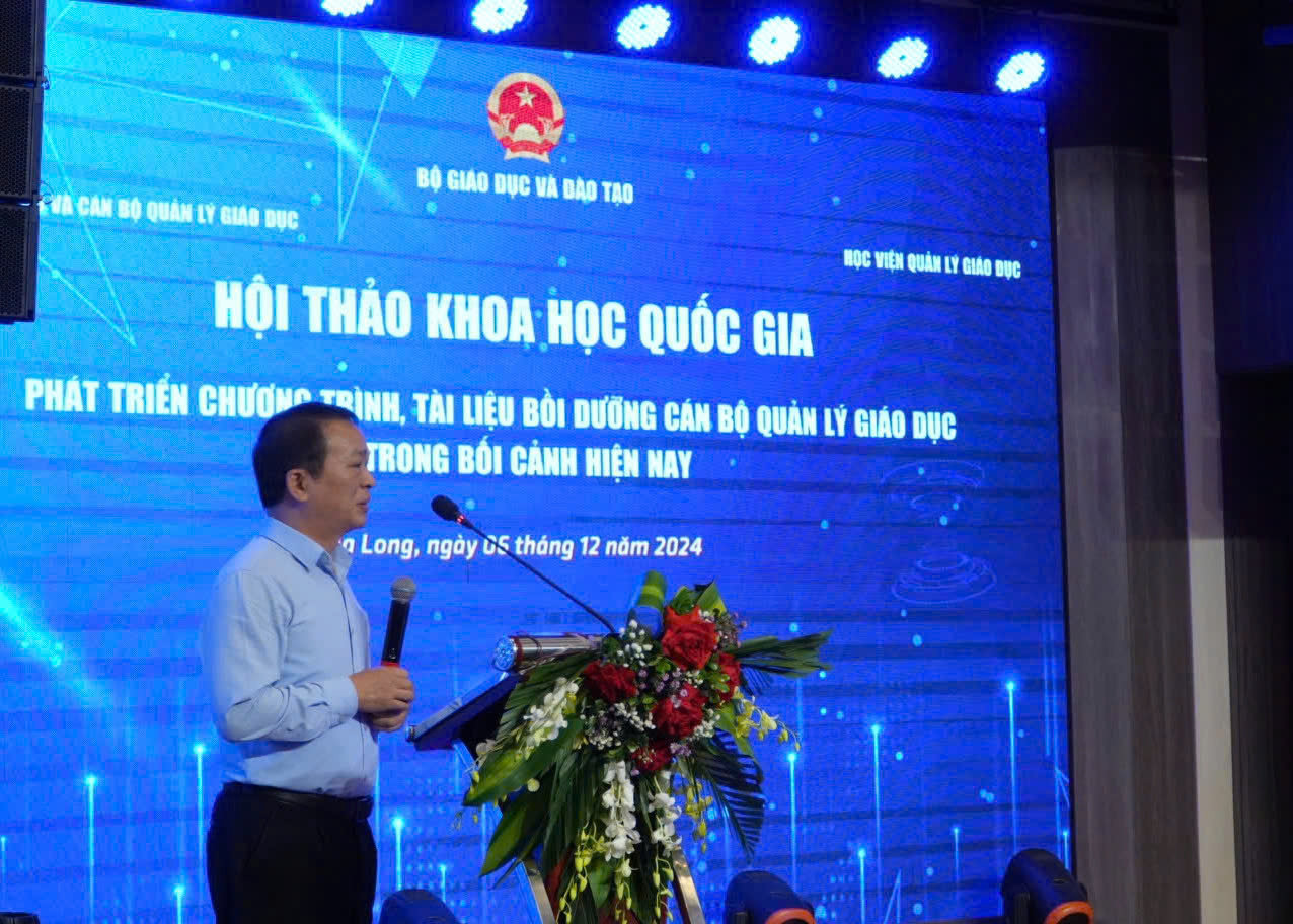 Hội thảo khoa học quốc gia: Phát triển chương trình, tài liệu bồi dưỡng cán bộ quản lý giáo dục trong bối cảnh hiện nay